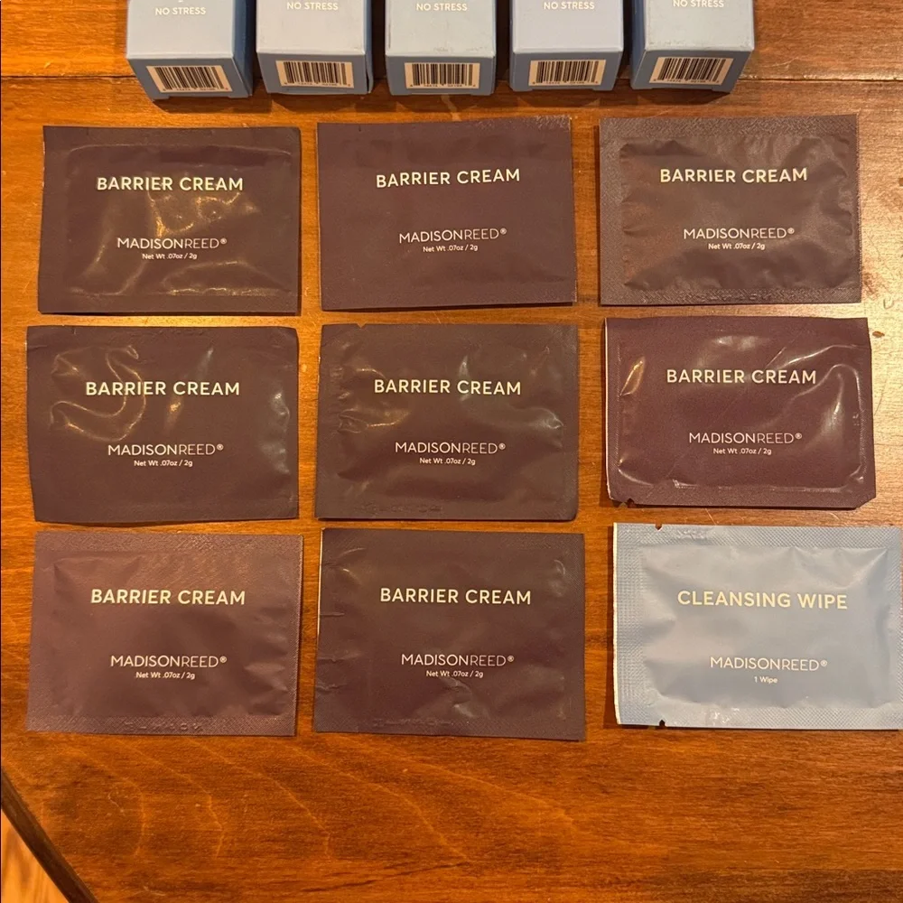 NIP Madison Reed Lot of 19 10 Caps 8 Barrier Cream 1 Cleansing Wipe New!!